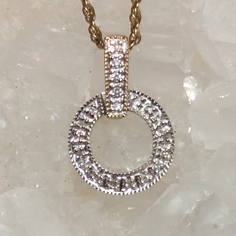 D. M. Kordansky Diamond Eternity Circle Link Pendant Necklace set in 14 Kt Gold